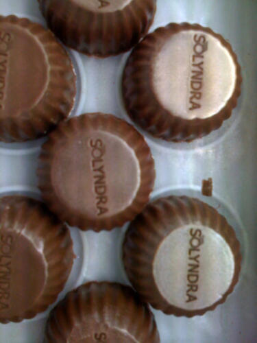  food_engraving chocolates